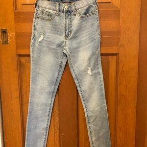 Aero High Rise Light Wash Jeans